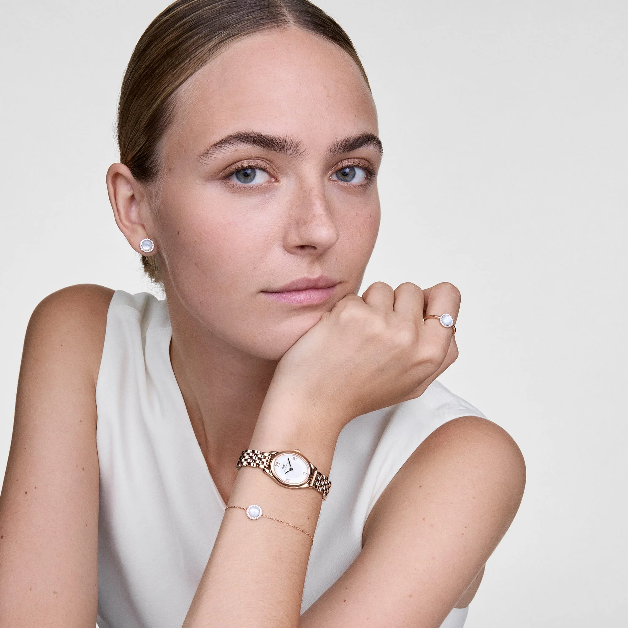 Audrey Ring Mother of Pearl Rose Gold - Image 2