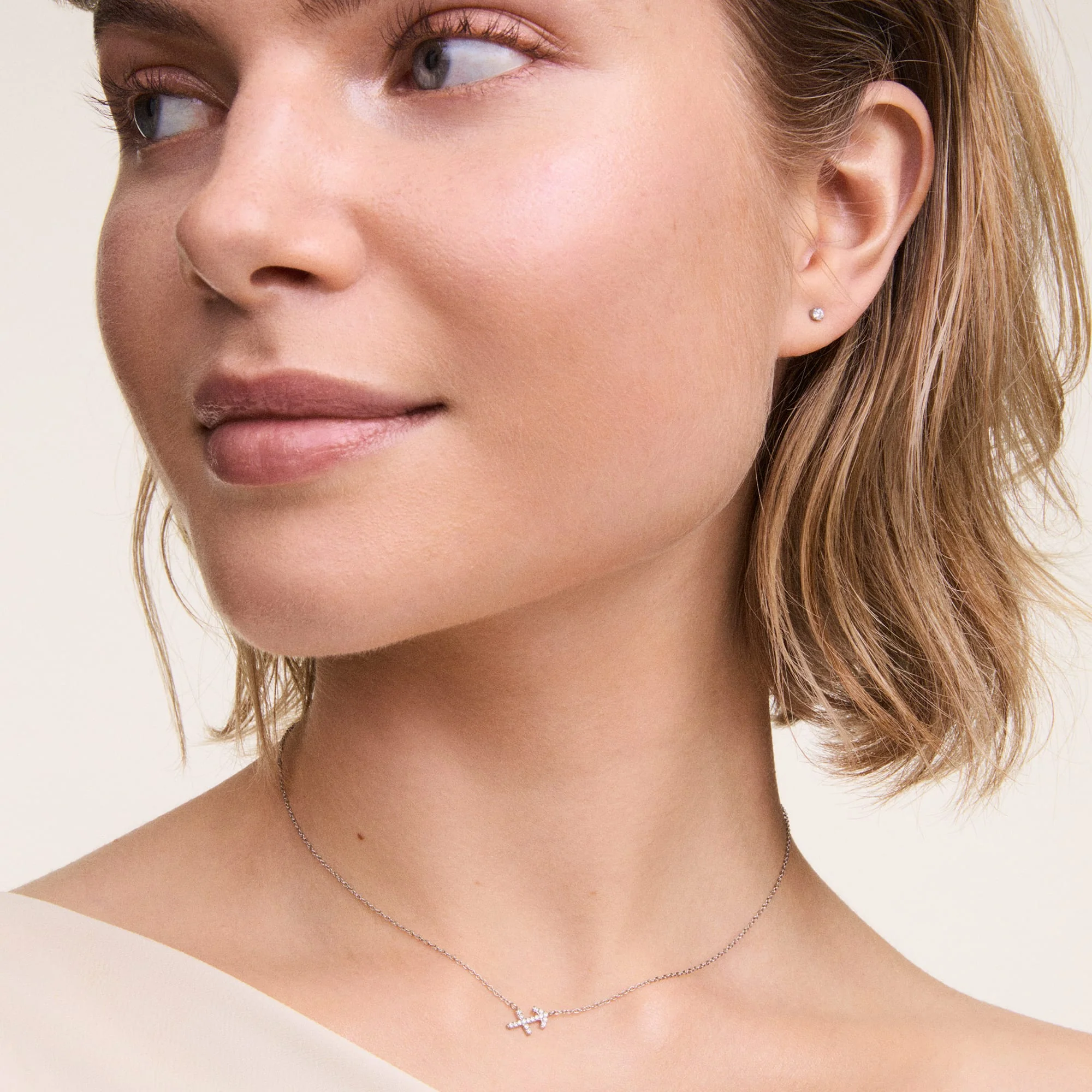 Crystal Stud Rose Gold - Image 2