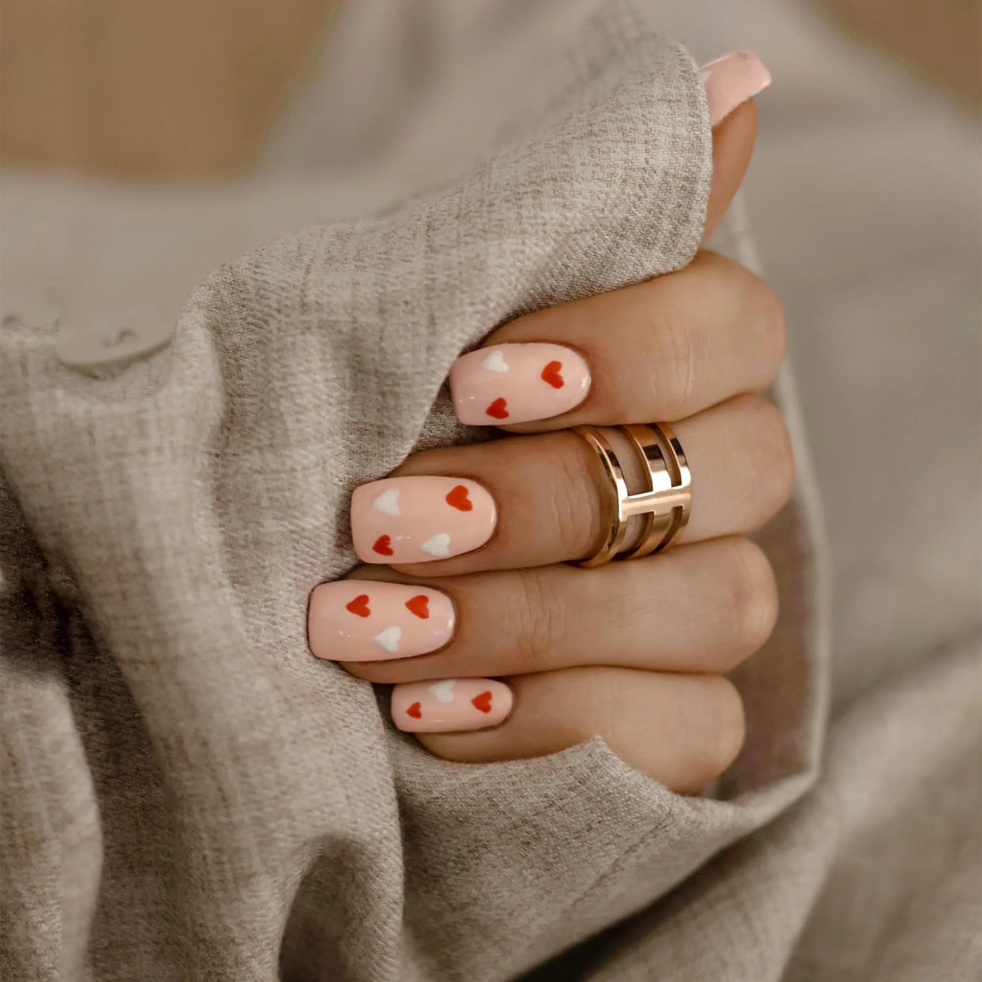 Elan Triad Ring Rose Gold - Image 2